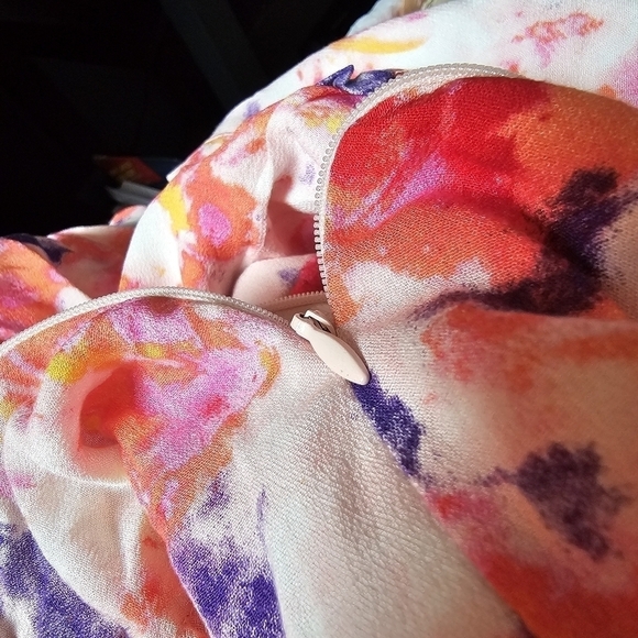 Betsy Johnson boho flutter dress floral multicolor v-neck ruched waist 8 - Picture 15 of 16